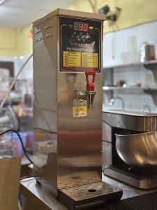 Hình ảnh thật Máy đun nước nóng FEST RC-10