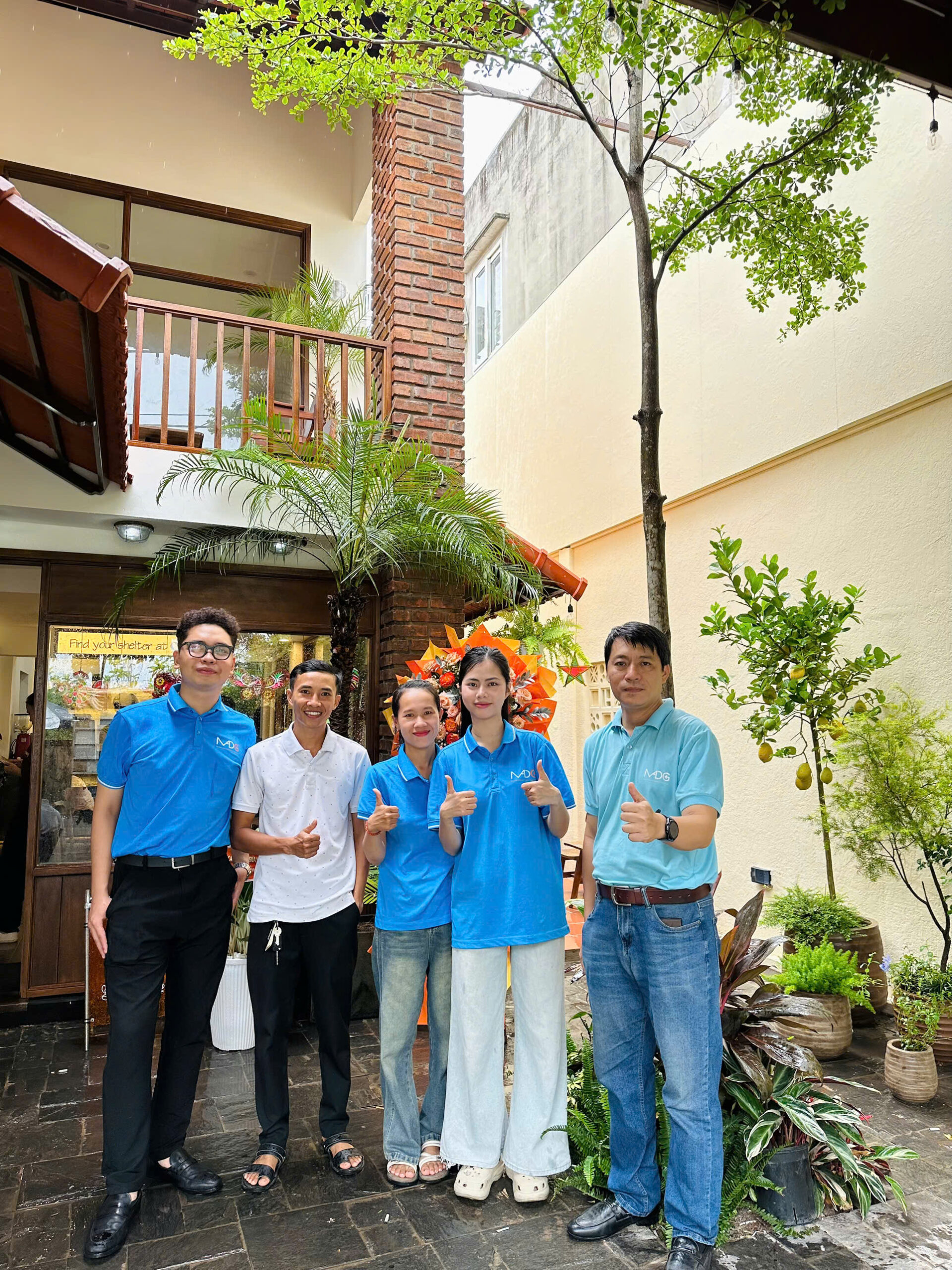 MADG Chúc Mừng Khai Trương Orange Cafe tại Quảng Trị