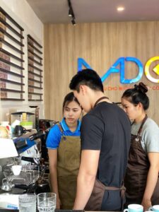 dao-tao-pha-che-nhom