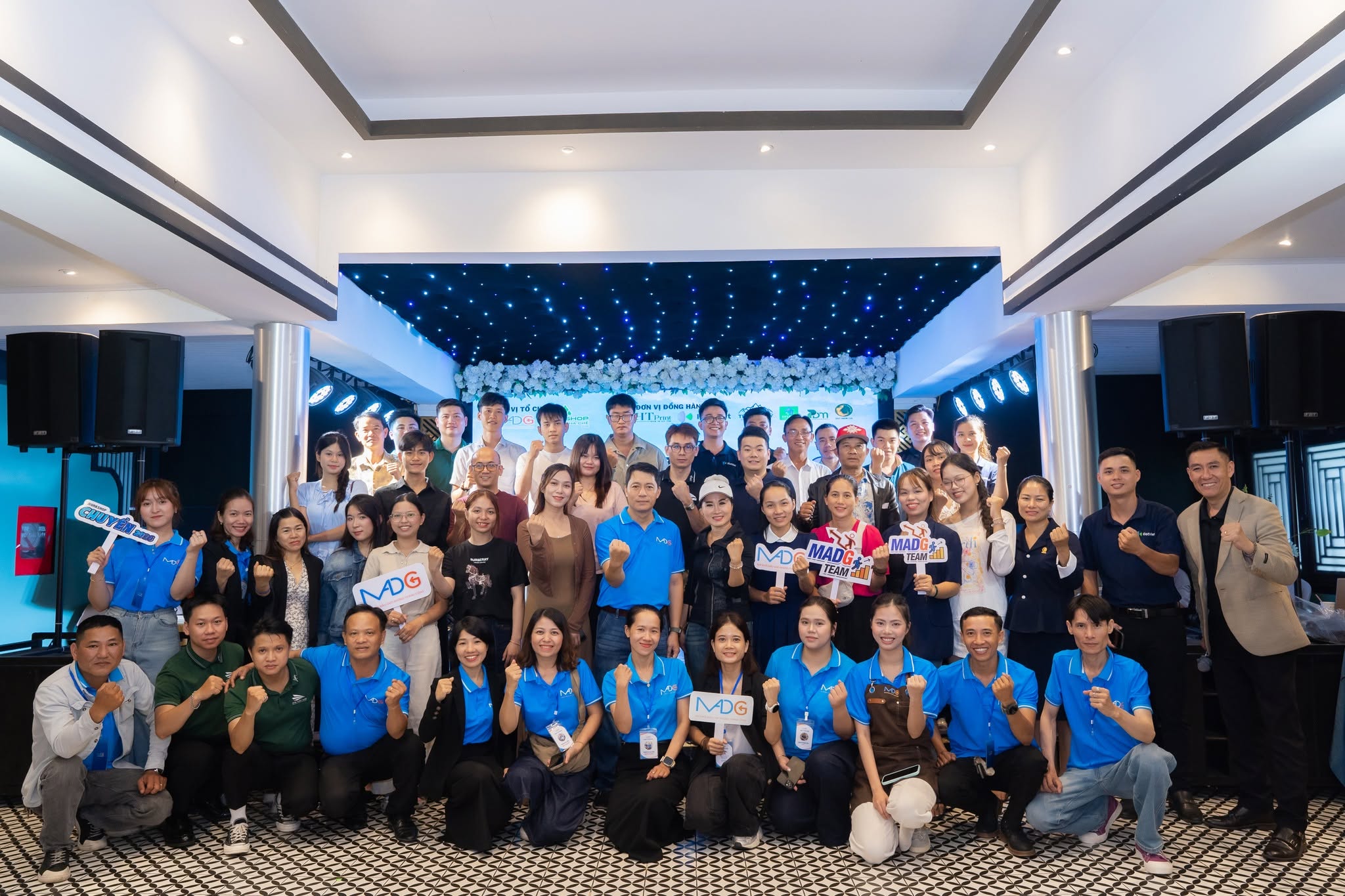 chuyen-2026-chạm-huong-thu-lam-chu-xu-huong-van-hanh
